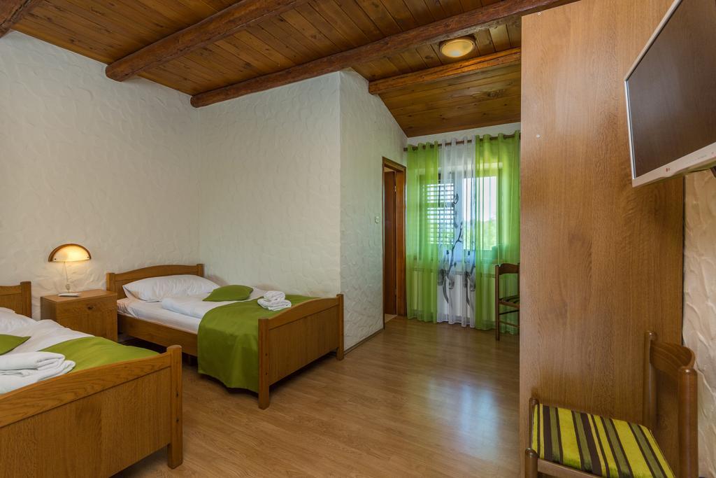 Veleniki 베드 앤드 브렉퍼스트 다니엘라 B&B 외부 사진