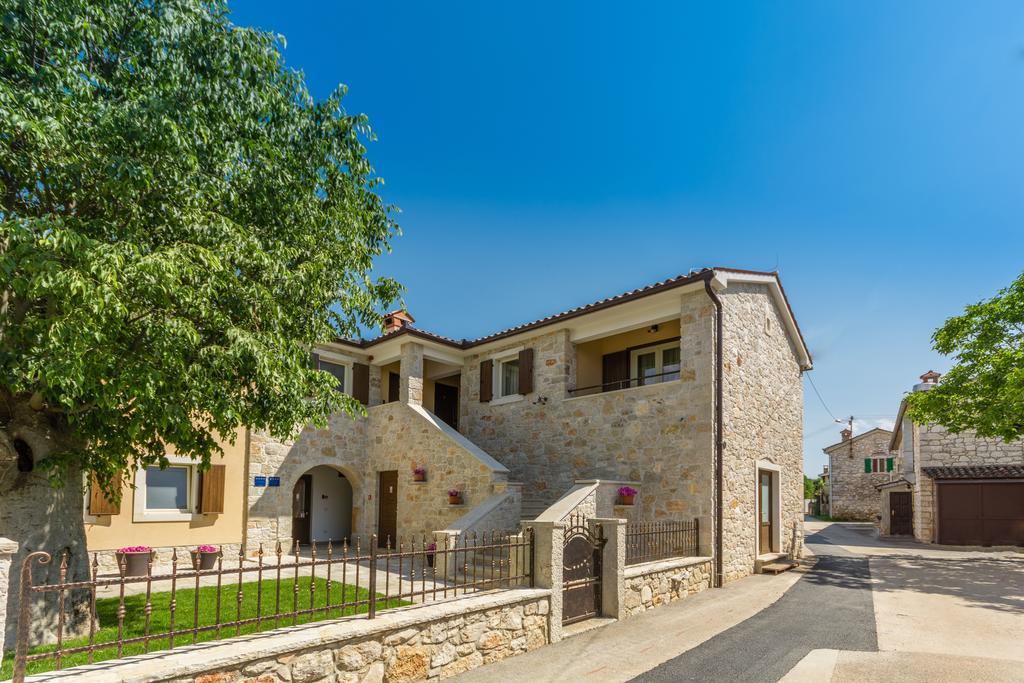 Veleniki 베드 앤드 브렉퍼스트 다니엘라 B&B 외부 사진